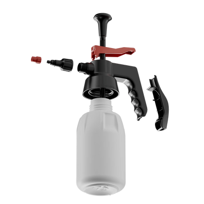 Klager pressure sprayer exploded view showing the replaceable nozzle, pump, clip and handle parts